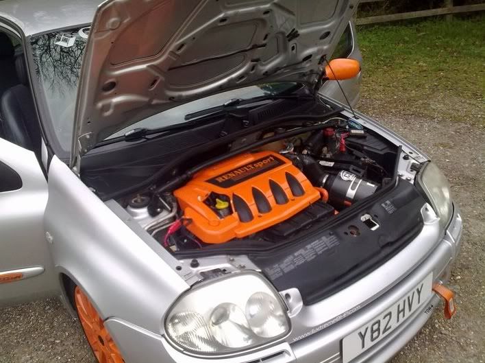 clio5.jpg