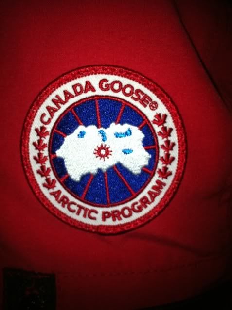 how to tell a fake canada goose parka