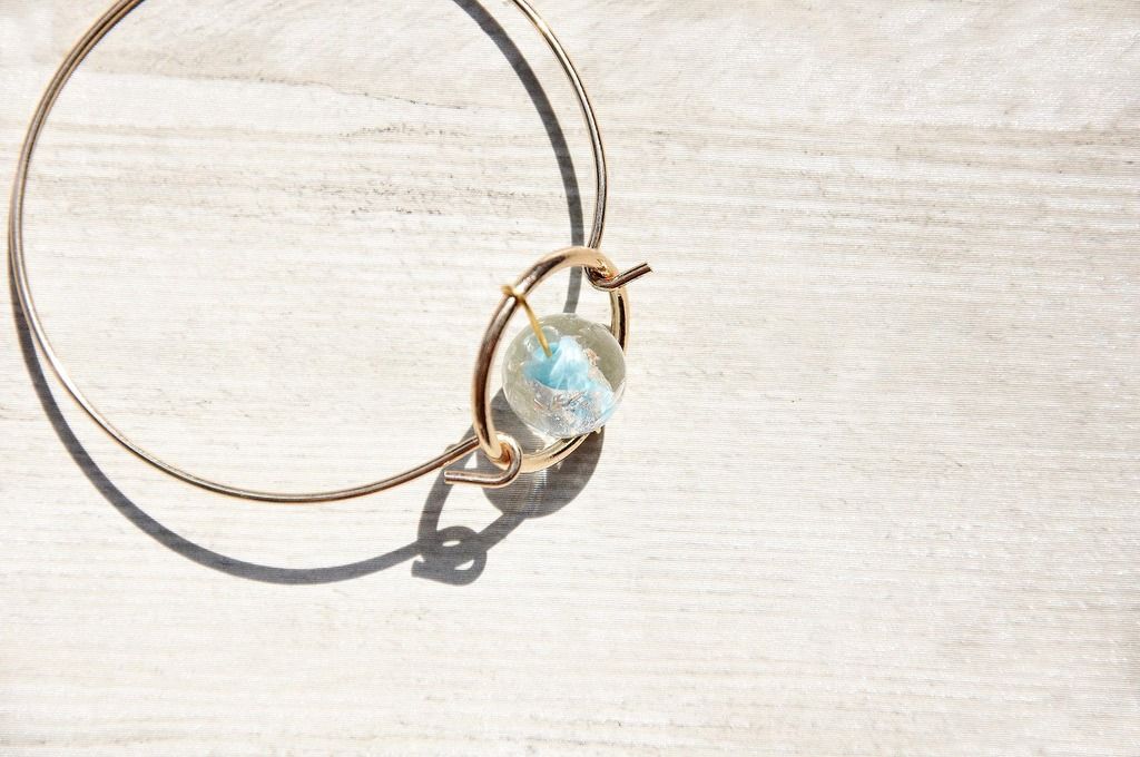 New Year's Gift / Minimalist / British Geometric Color Gradient Glass Ball Gold Bracelet / Bracelet-Blue Ice Heart Drop Glass - Bracelets - Glass Gold