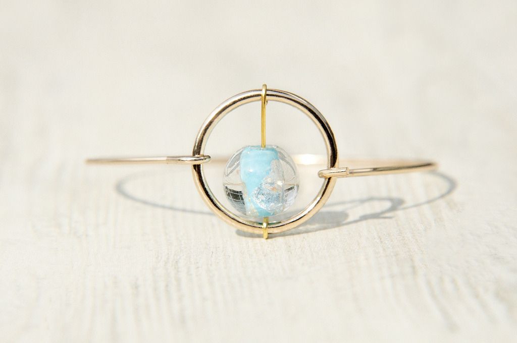 New Year's Gift / Minimalist / British Geometric Color Gradient Glass Ball Gold Bracelet / Bracelet-Blue Ice Heart Drop Glass - Bracelets - Glass Gold