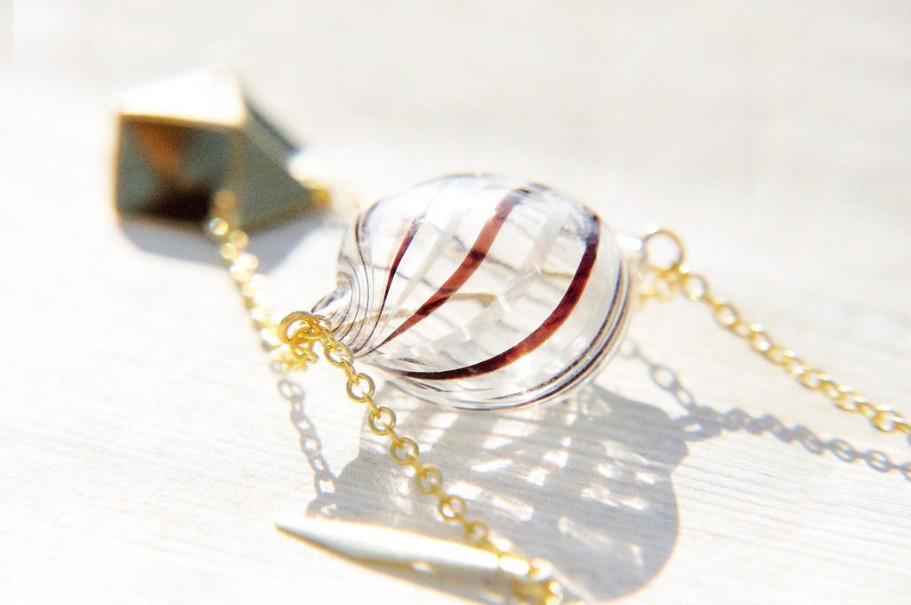 Valentine / geometric wind / mouth blown glass French fringe necklace short chain length ossicular chain lock - Chocolate + irregular geometry of Bronze - Long Necklaces - Glass Multicolor