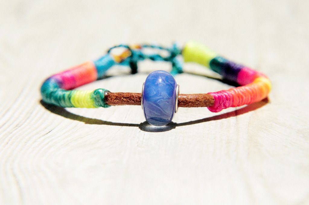/ Tropical ocean / British glass silk Wax thread bracelet-colorful gradient sky - Bracelets - Glass Multicolor