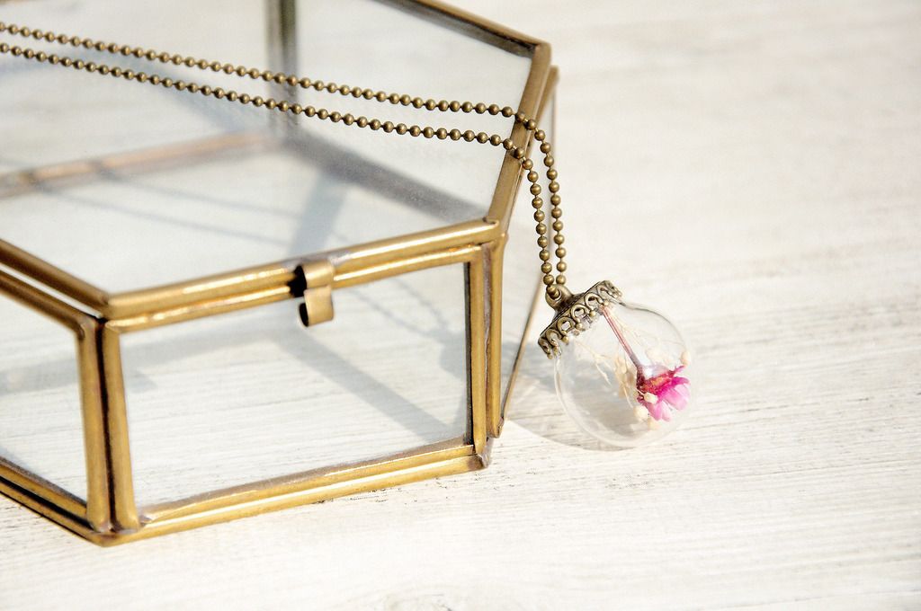 Valentine's Day gift / Department of Forestry / French glass Bronze necklace of dried flowers - bright purple flowers - สร้อยคอยาว - แก้ว สีม่วง