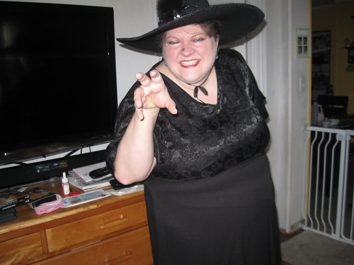 Mean witchy mommy