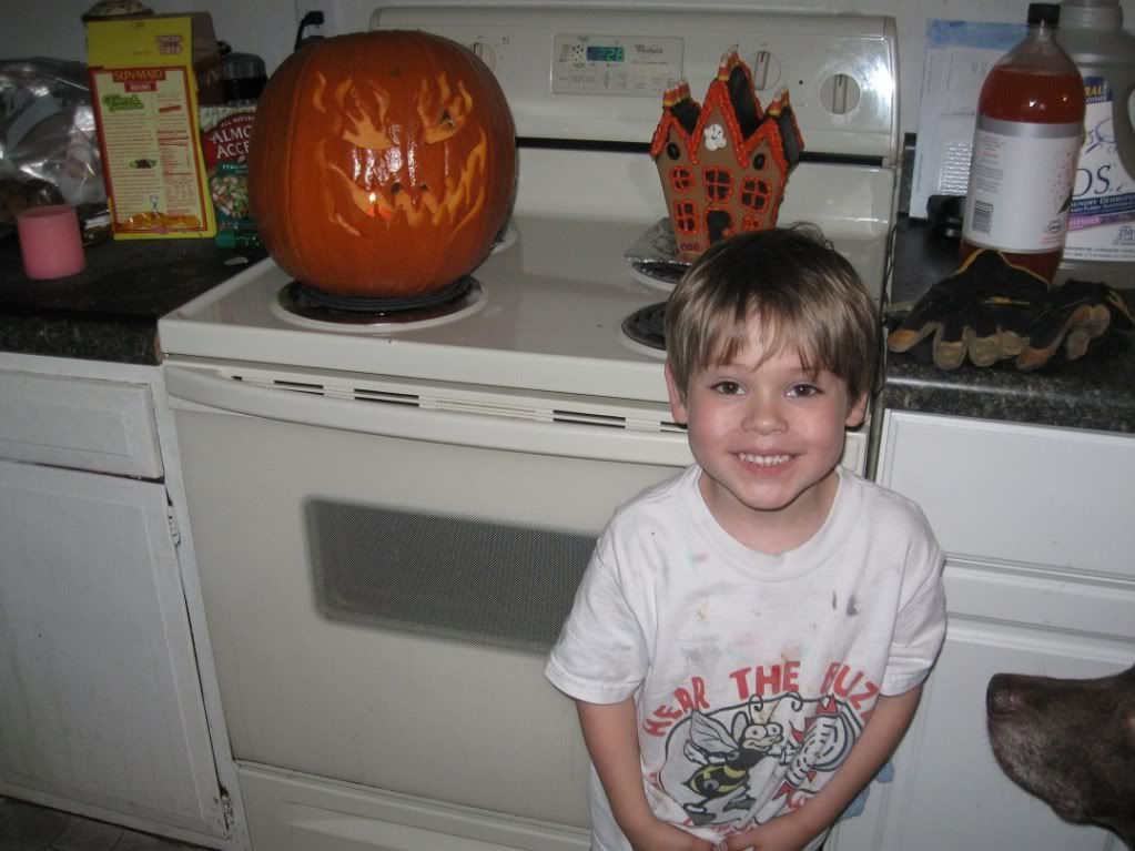 Nicky with the pumpkin and house