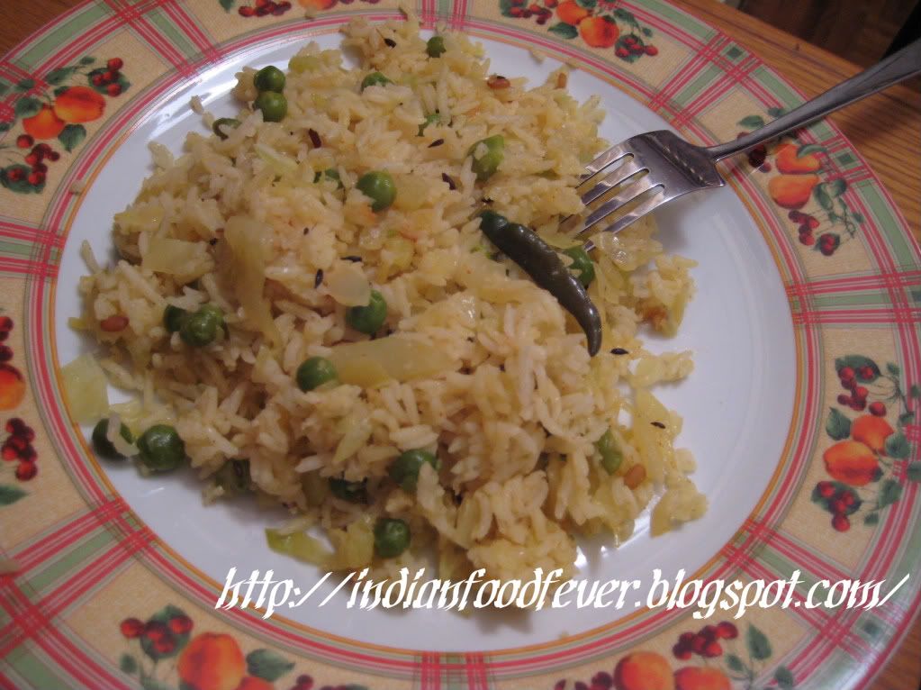 Indian cabbage rice,cabbage peas rice