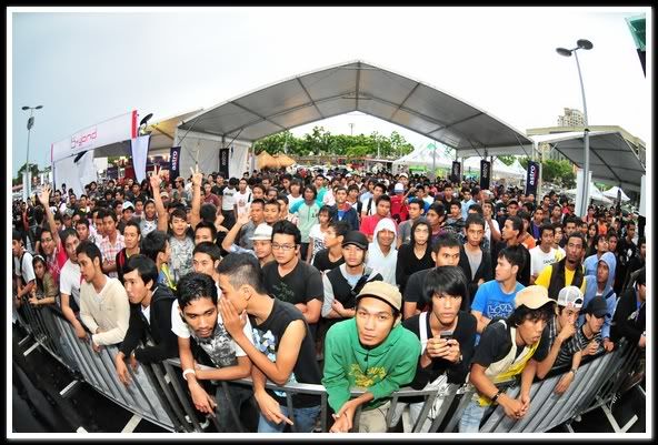 Crowd at XGig Melaka