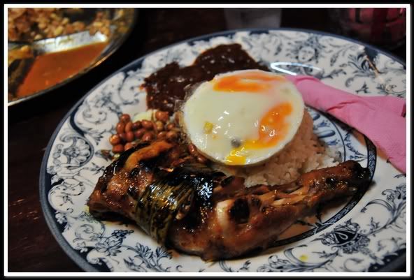 Nasi Lemak Ayam Pandan